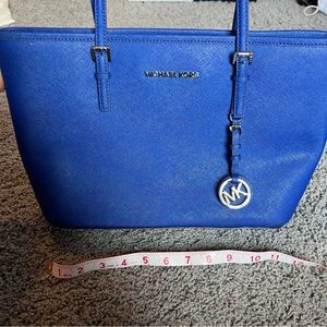 blue michael kors purse